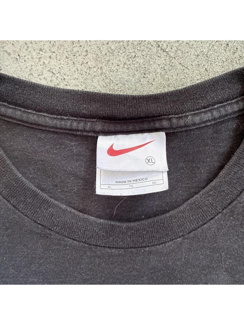 Vintage Y2K Nike Air “There is No Finish Line” T Shirt - Picture 4 of 5